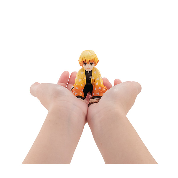 Demon Slayer: Kimetsu no Yaiba: Kimetsu no Yaiba Palm-Sized Zenitsu