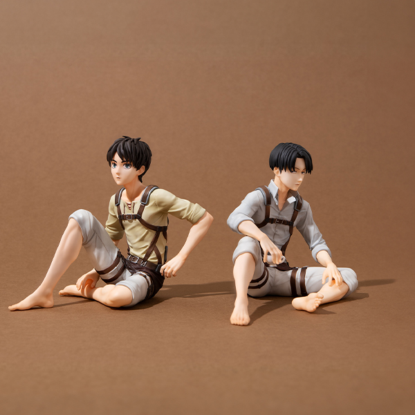 Attack on Titan Palm size Ellen / Palm size Squad Captain Levi set