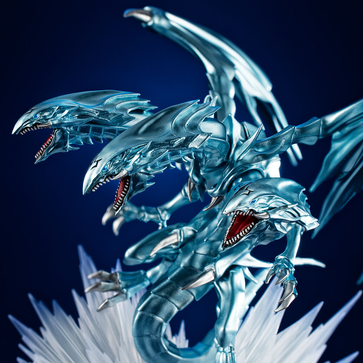 MONSTERS CHRONICLE 遊☆戯☆王デュエルモンスターズ 青眼の究極竜