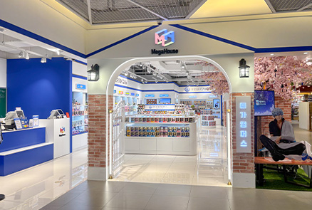 MEGA CAMPUS 弘大店